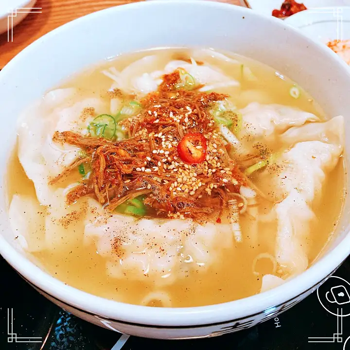 백반기행 김용림 편 이북식 손만두 전골 만둣국 평양식 만두전골 김포 맛집 소개