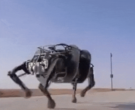 군사 장비 운반용 사족 바이오닉 로봇 VIDEO: CHINA BUILDS GIANT WALKING MILITARY ROBOT