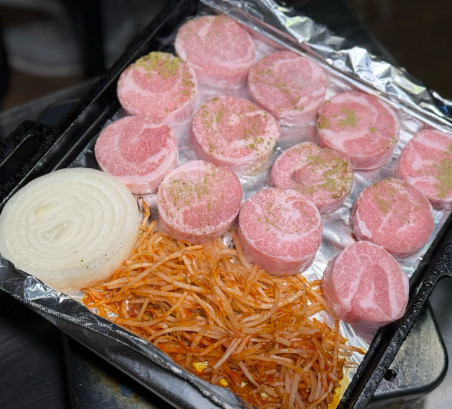 백반기행 용산 항정살(황지살) 오이지냉국수 맛집