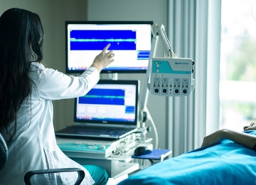 섬망 증상 원인과 치료법 알아보기