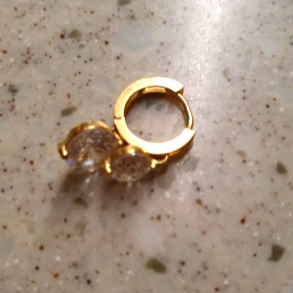 금 귀걸이 세척법