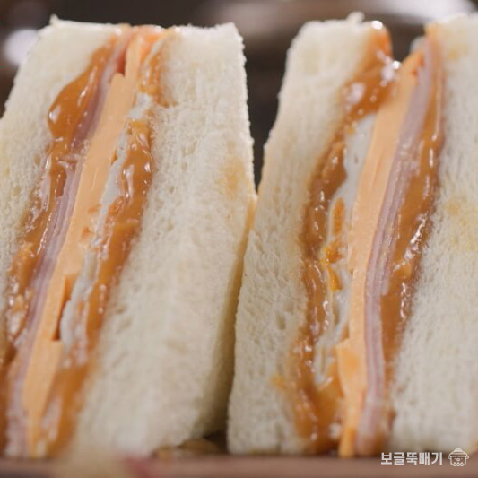 땅콩마요잼과 땅콩마요 샌드위치