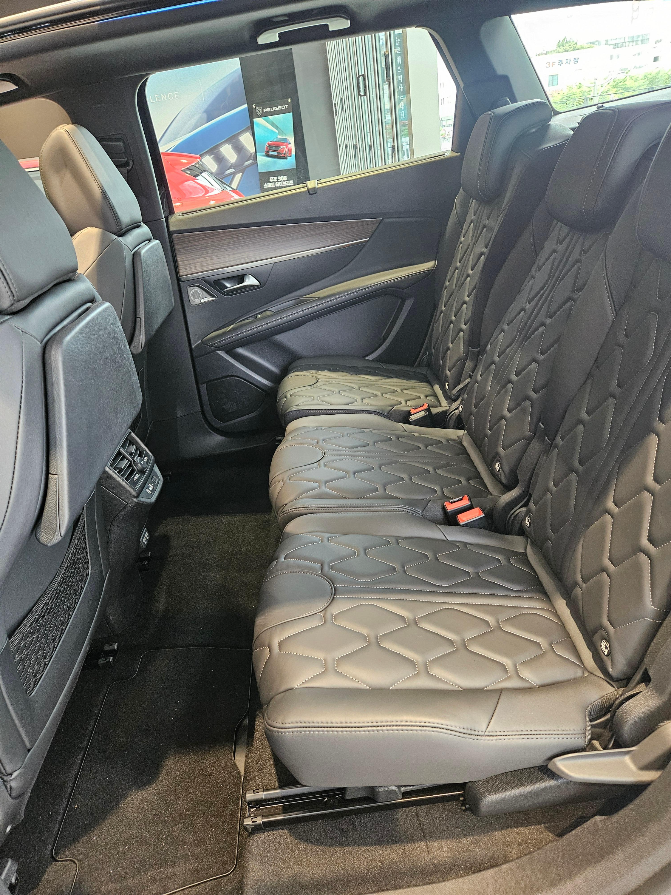 푸조 6월 프로모션