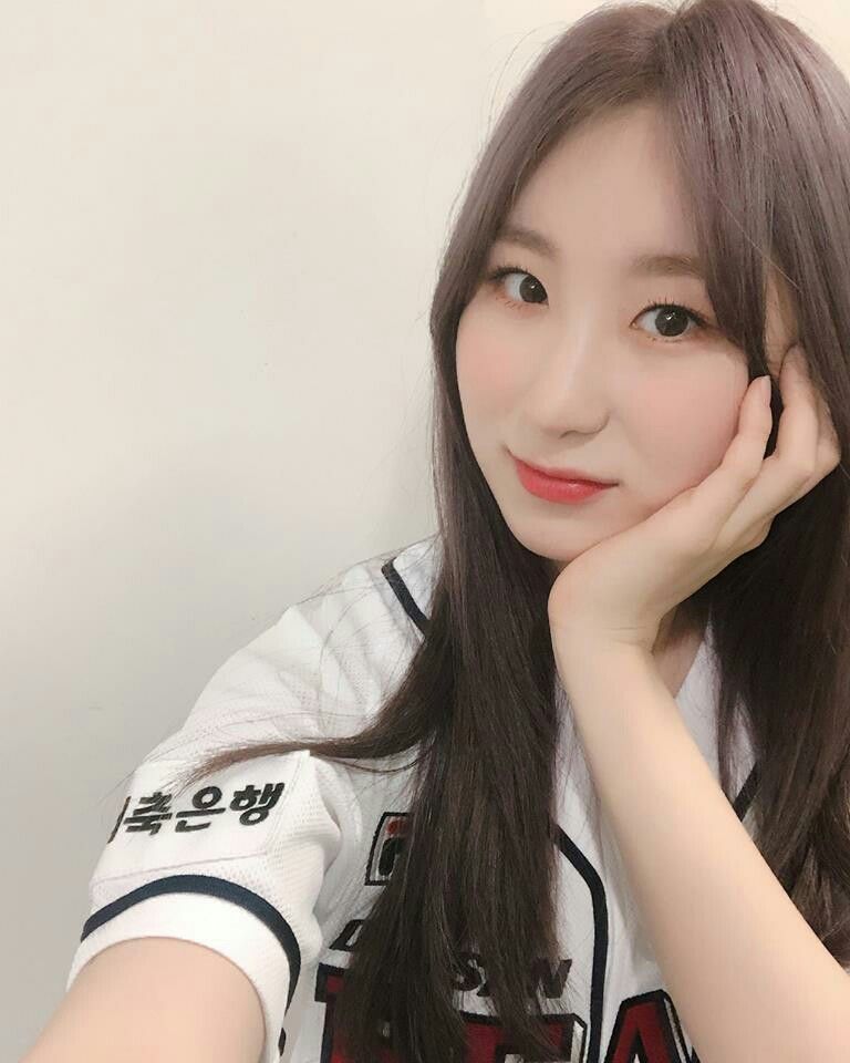 아이즈원 프로듀스48 이채연 사진모음