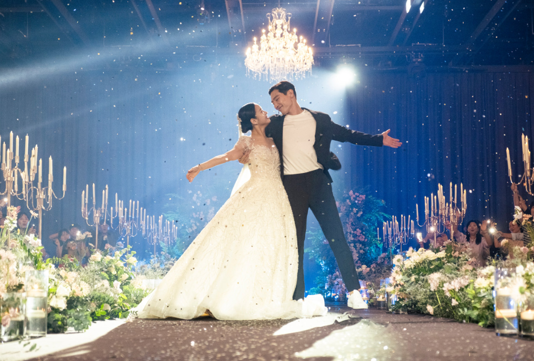 대도시의 사랑법 스틸컷 축무 마무리한 후 장면