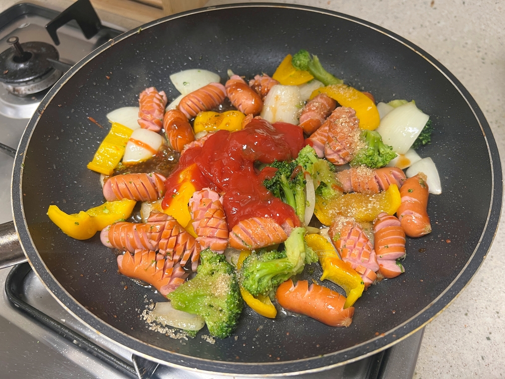 양념장을 모두 넣고 같이 섞어주세요