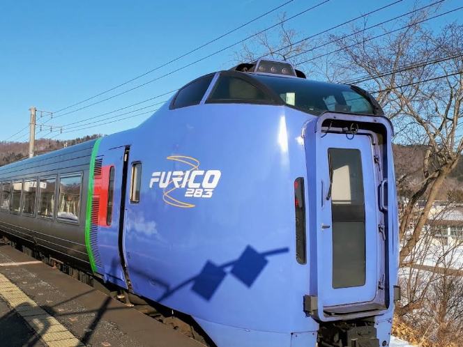 삿포로-유바리-기차