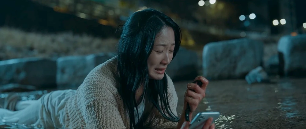 1화-솔이-하천에서-선재의-시계로-처음-타입슬립했던-순간