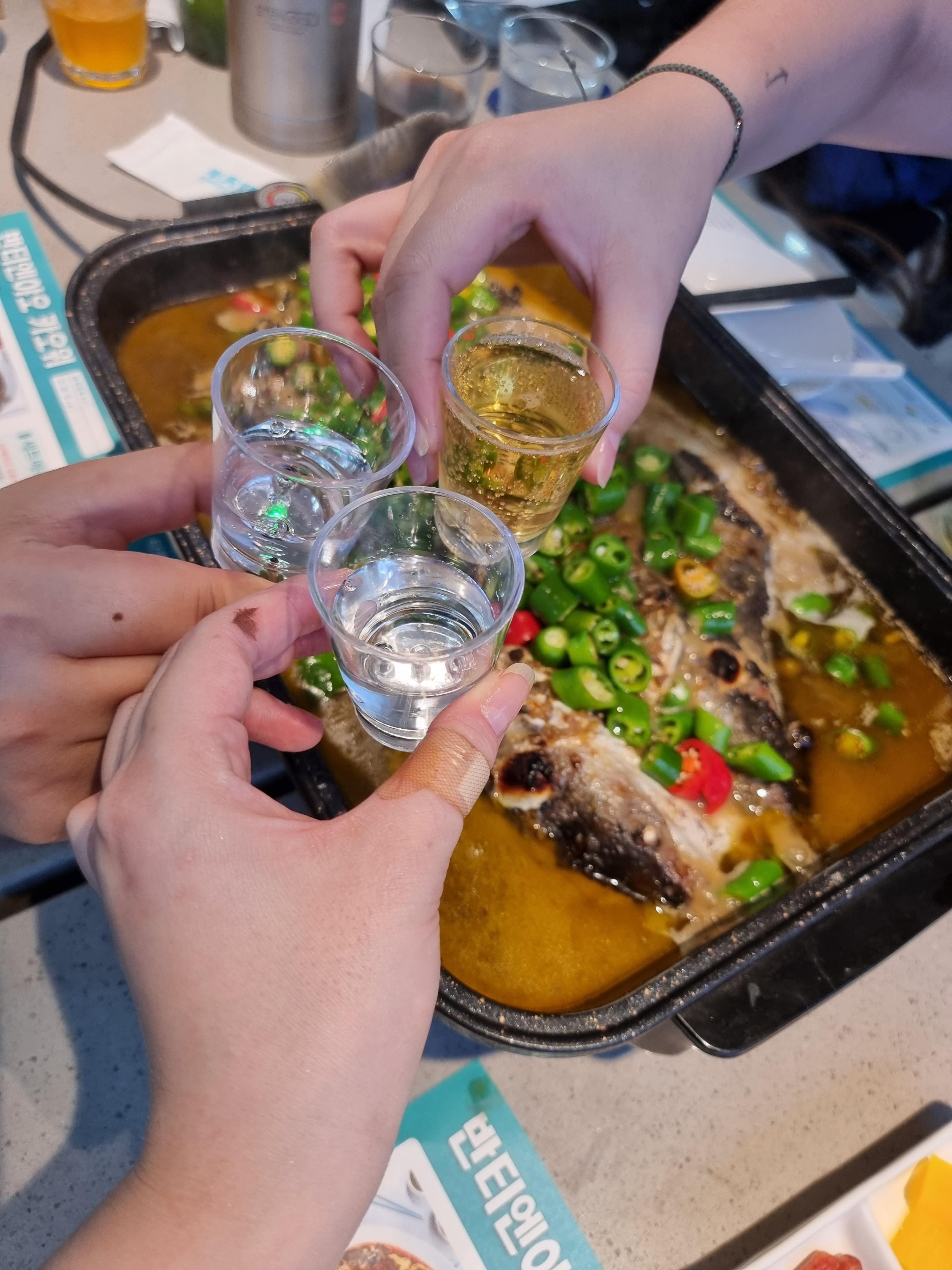 연태고량주(옌타이구냥,烟台古酿酒,yānt&aacute;i gǔni&agrave;ngjiǔ) &amp; 반티엔야오 카오위.