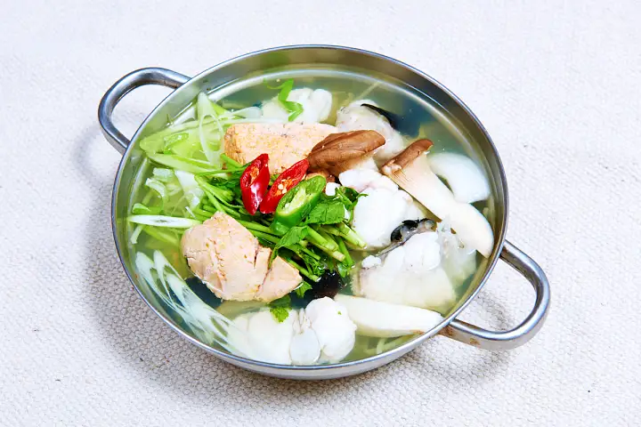 아구찜 60년 노포 생아귀 아구탕 아귀수육 부산 서구 맛집 먹자 포구 추천