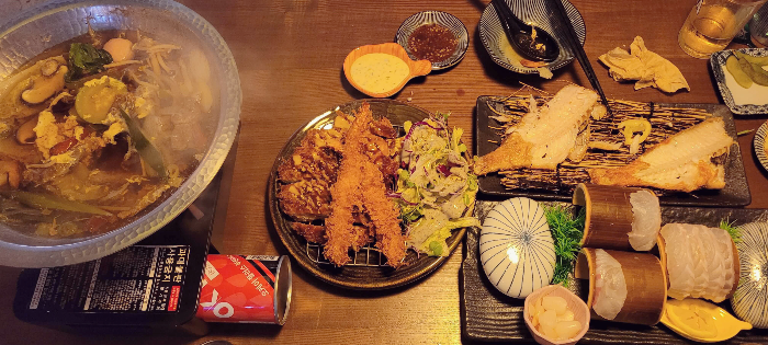이자카야미츠