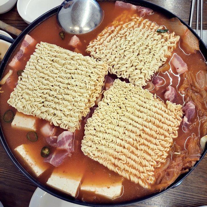 신촌김삼보-김치찌개