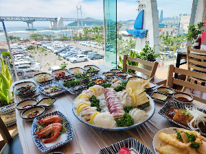윤희횟집