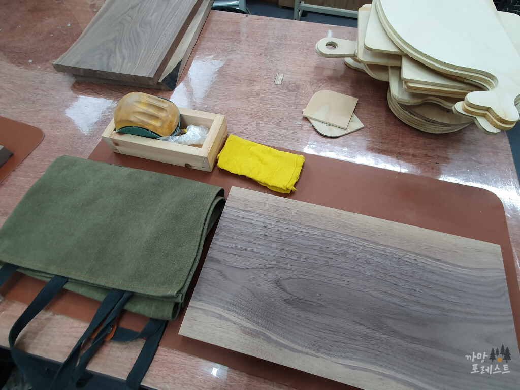 도마 공방 작업