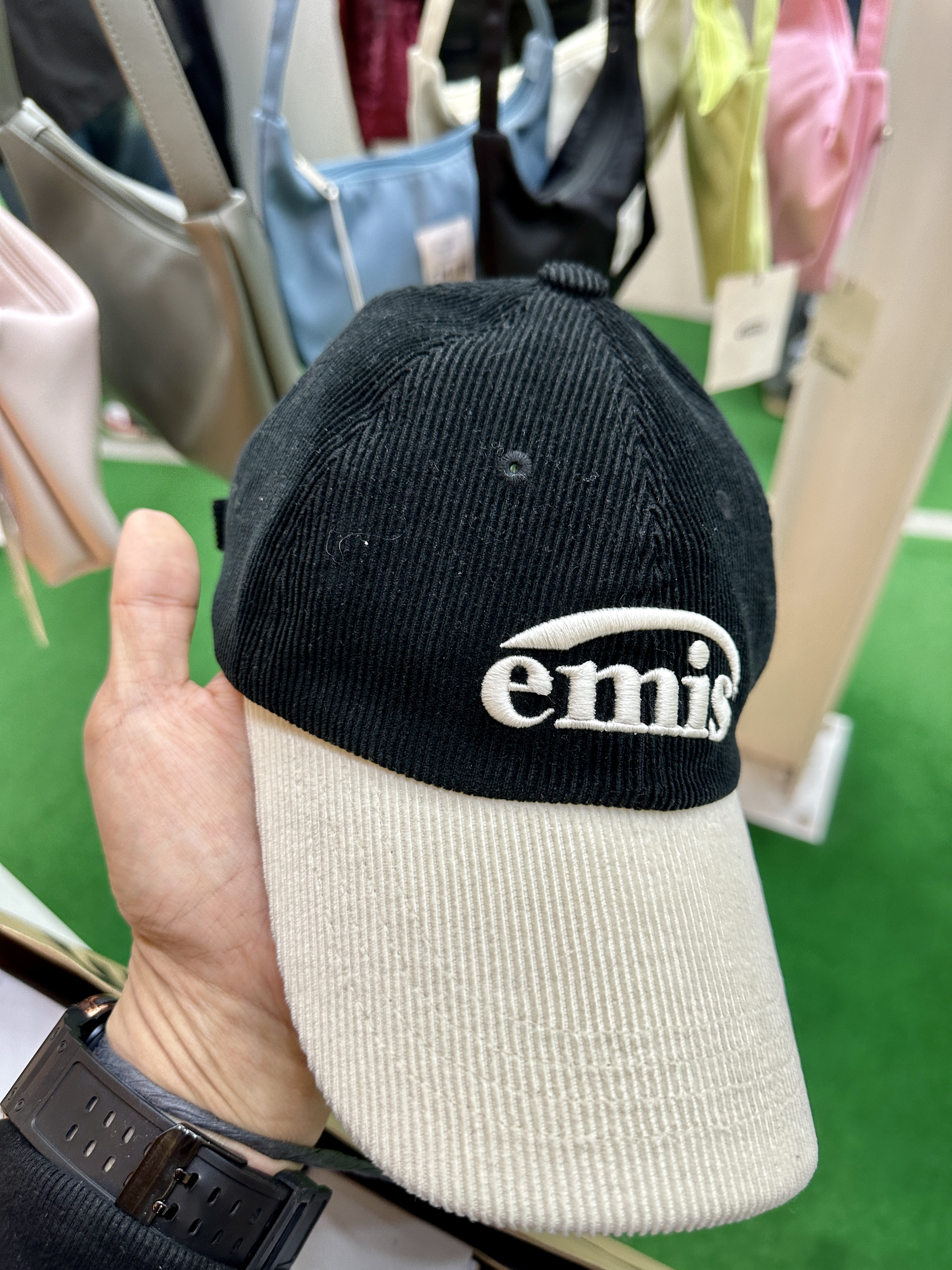 이미스 골덴 모자