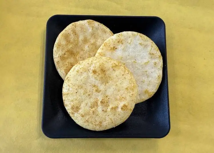 매운맛을 넘어섰다! 칠미・일미 고추 전문점 오차노코사이사이 ‘마이코 한히~히~ 카레 센베이’ 3
