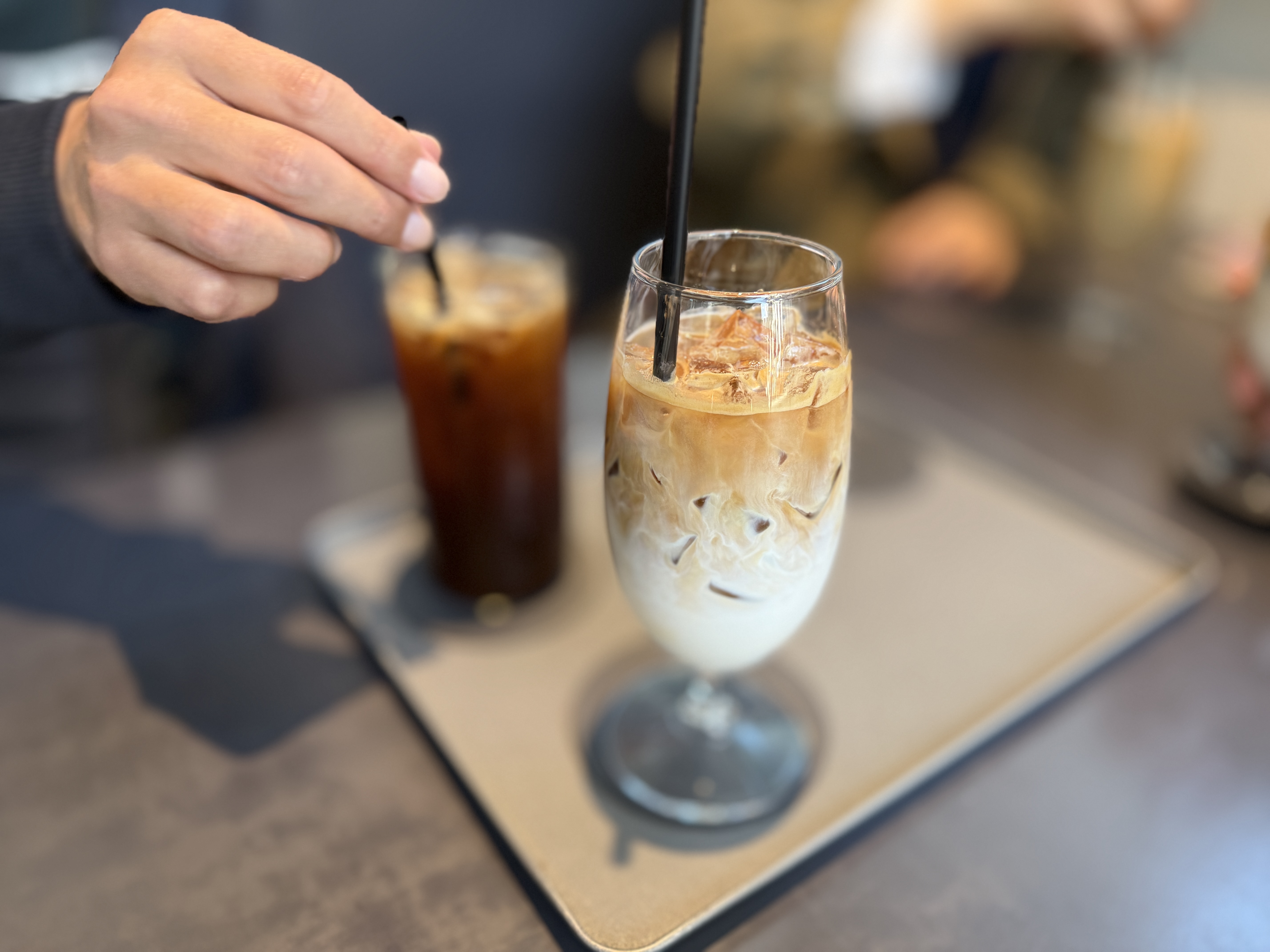서울 교대역 커피 맛집 미니말레 시그니처 메뉴 헬싱키라떼