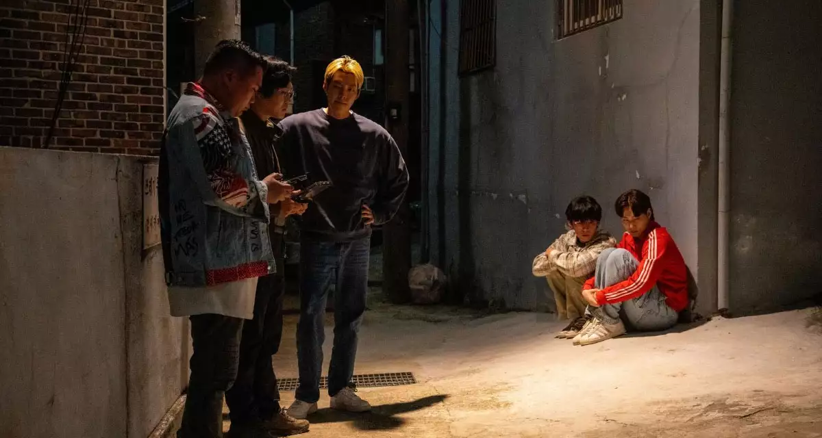 드론으로 도움주는 친구들