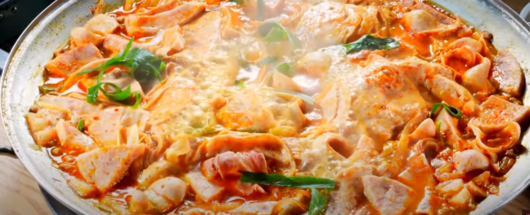 KBS 생생정보통 수제햄 부대찌개 맛집 소개3