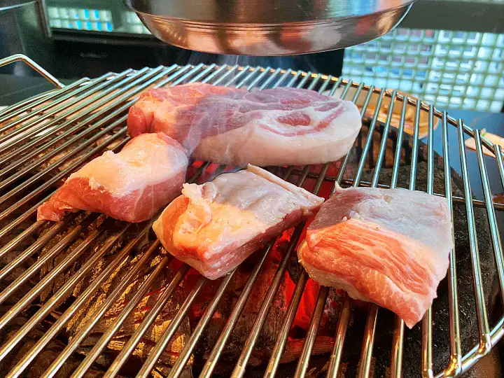 신랑수업 박태환 모태범 정준하 항정살 삼겹살 목살 가브리살 용산 숙대입구 남영동 돼지고기 맛집 추천 오늘방송 정보