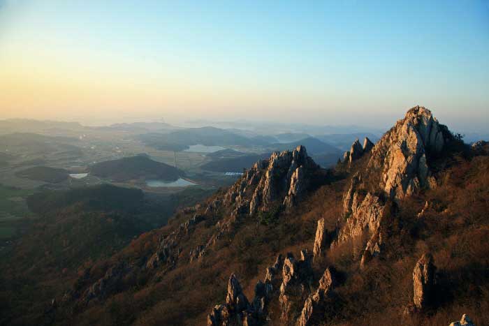 달마산 도솔암 전경
