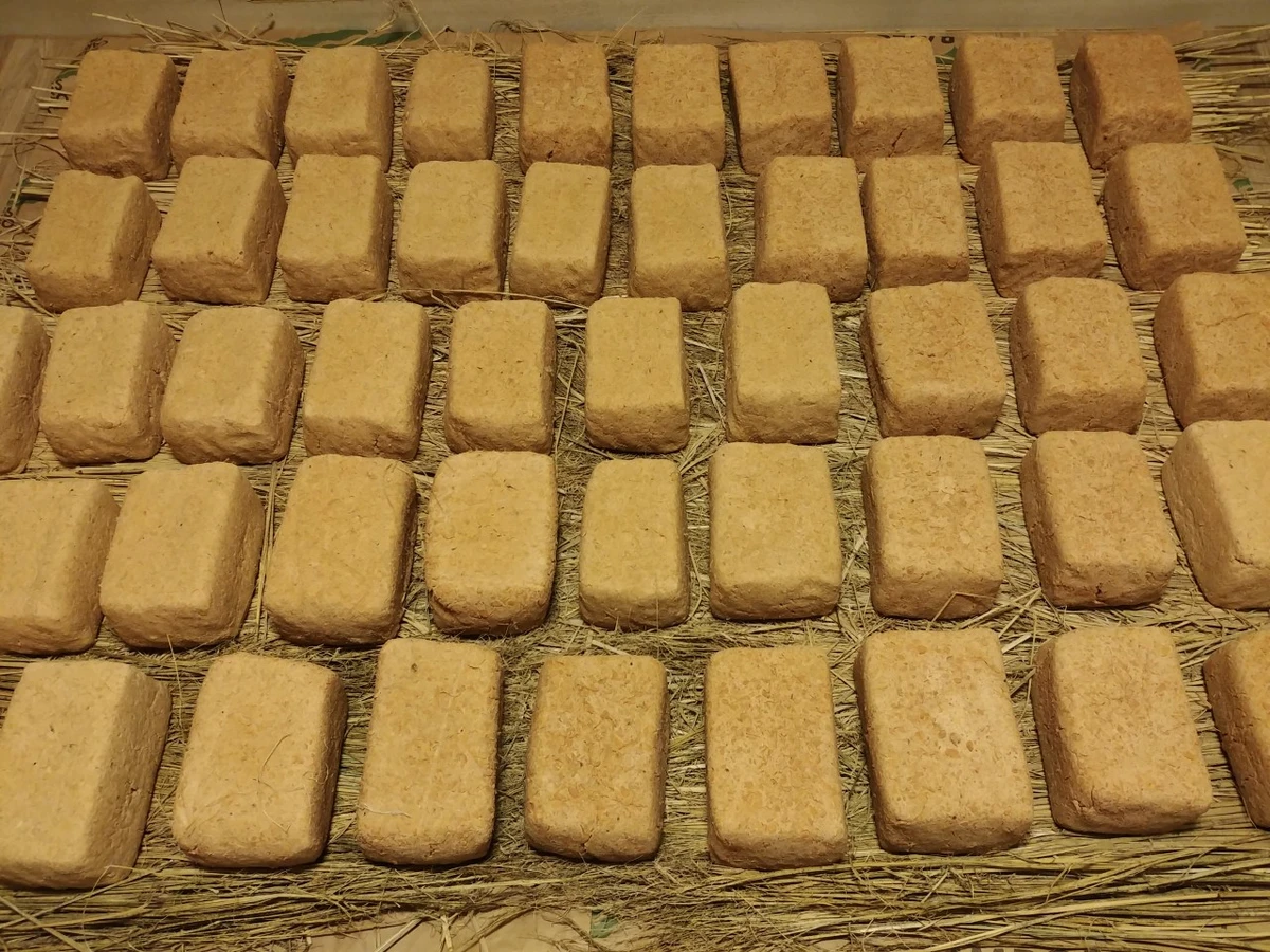 청은농장 - 메주 말리기