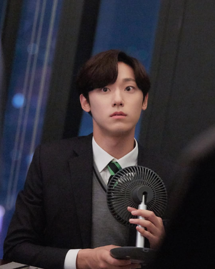 18 어게인 이도현