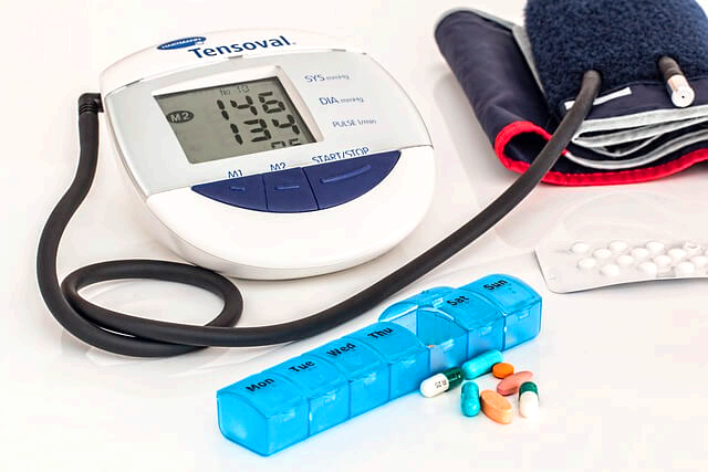 혈압측정기와 약