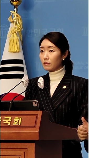 강선우 여성가족부장관 후보자 프로필(배우자 발달장애 갑질 재산 학력)