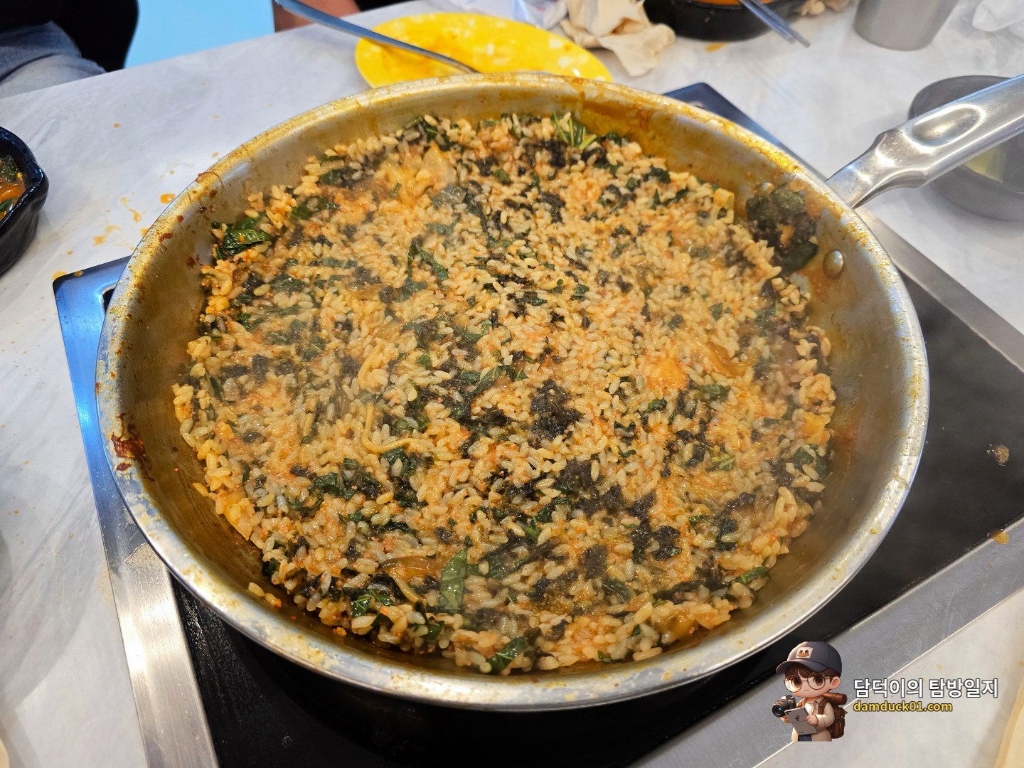 날치알볶음밥