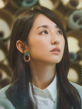 상견니-여주인공-황위쉬안