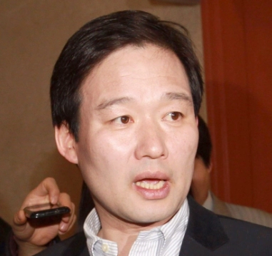 신지호 프로필 나이 고향 학력 국회의원 경력 페이스북 유튜브