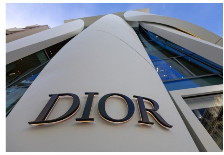 디올 가방 원가 8만원