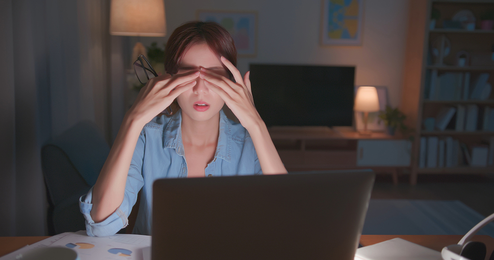 눈밑이-떨리는-증상