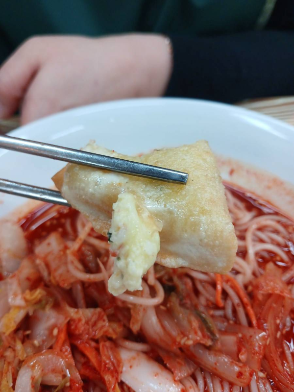 망향비빔 치즈만두
