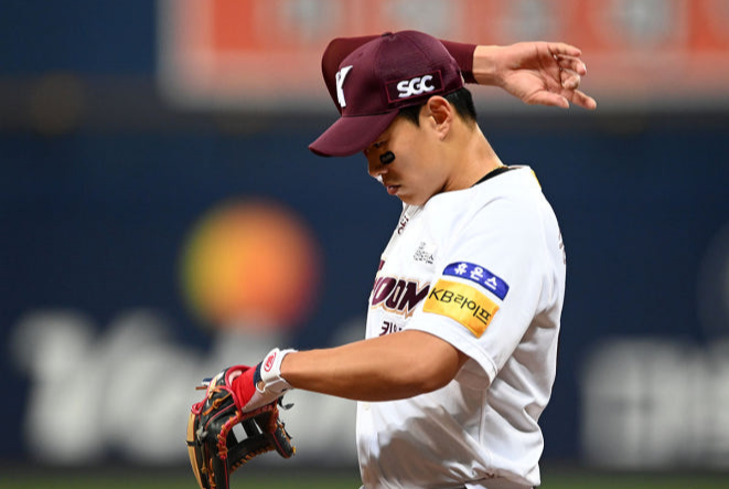 포스팅 막판, 송성문의 선택은?