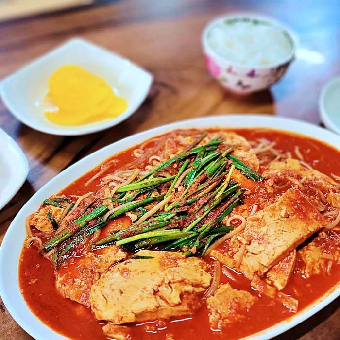 생방송 오늘저녁 대전 중앙시장 두부두루치기 맛집