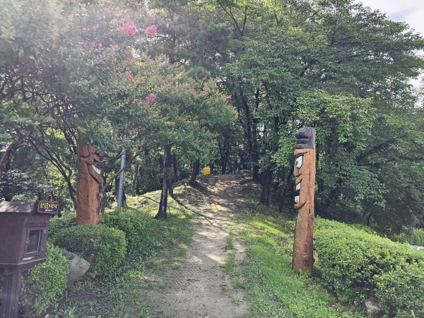 남원 가볼만한 곳- 애기봉에서 맨발걷기, 산책, 등산하세요