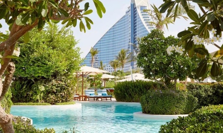 주메이라비치호텔