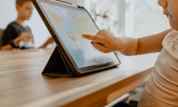 놀이로 배우는 내 아이 첫 코딩 교육