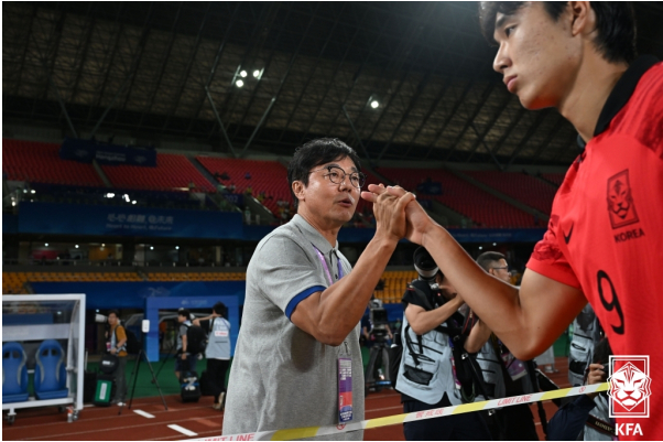 아시안게임 축구 8강전