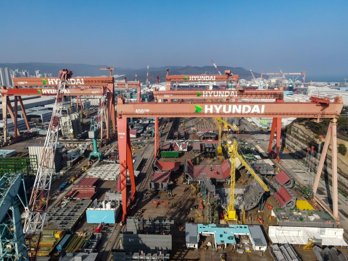 HD현대중공업 야드 전경.