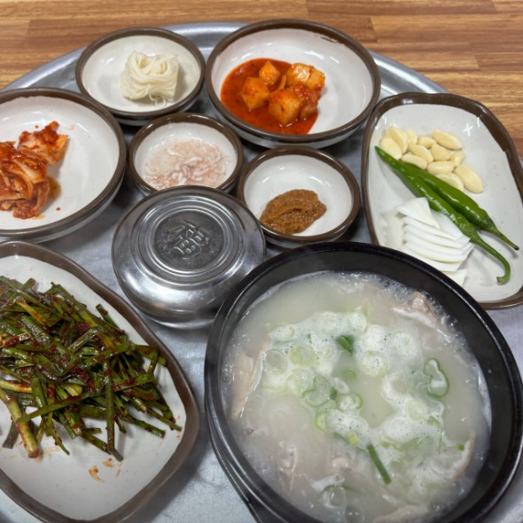 양산돼지국밥 메뉴 이미지