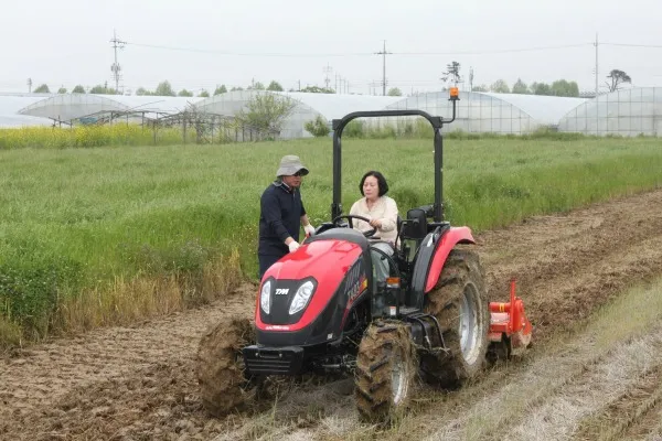 트랙터 초보 운전 PTO 4WD 밋션 작업 전 점검_7