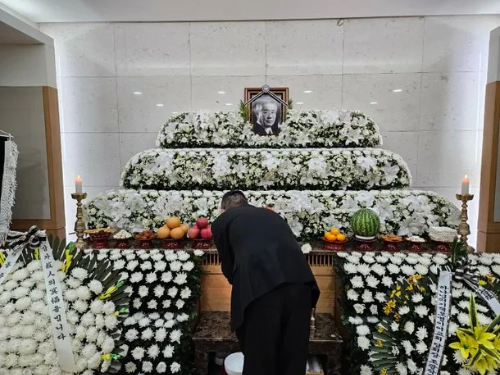 명동-황제-신상사-빈소