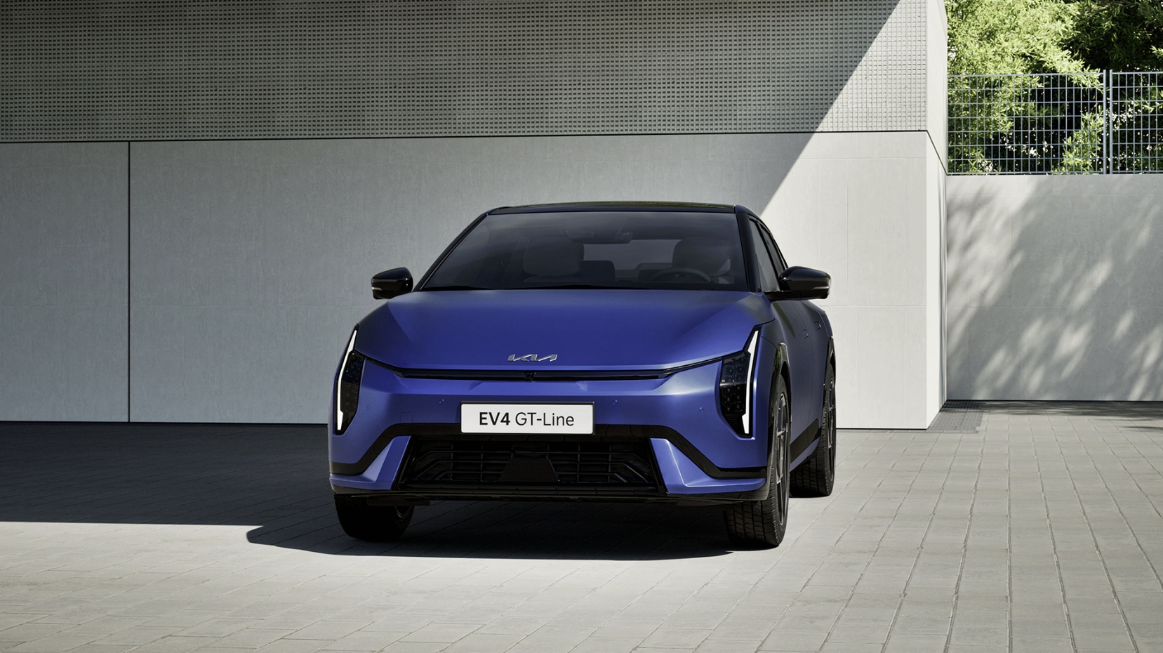 2025 기아자동차 EV4 전기차 관련 사진