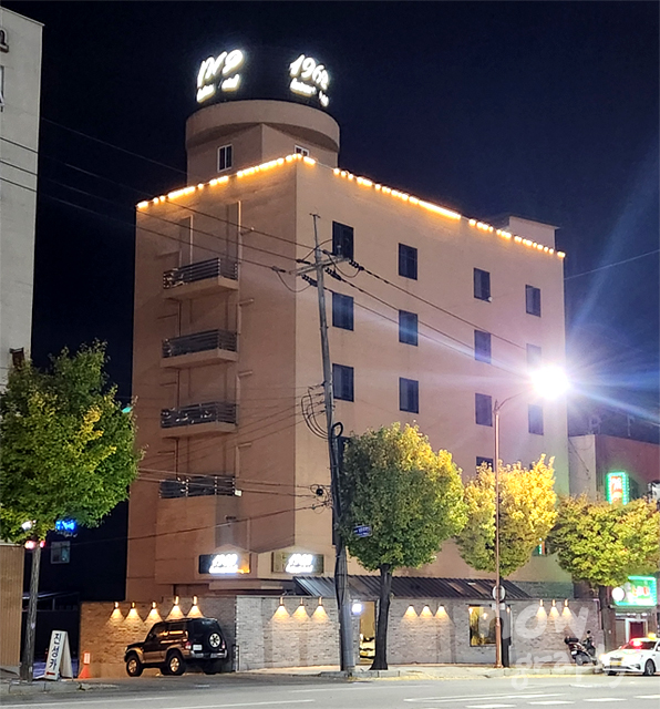 1962-비즈니스-호텔