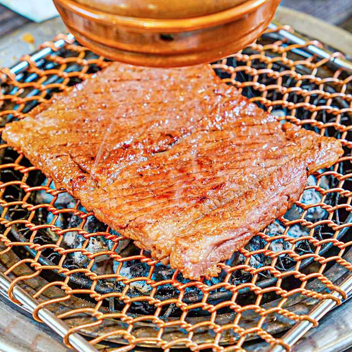 강남 압구정 도산공원 맛집 특양 한우 대창 양대창 구이