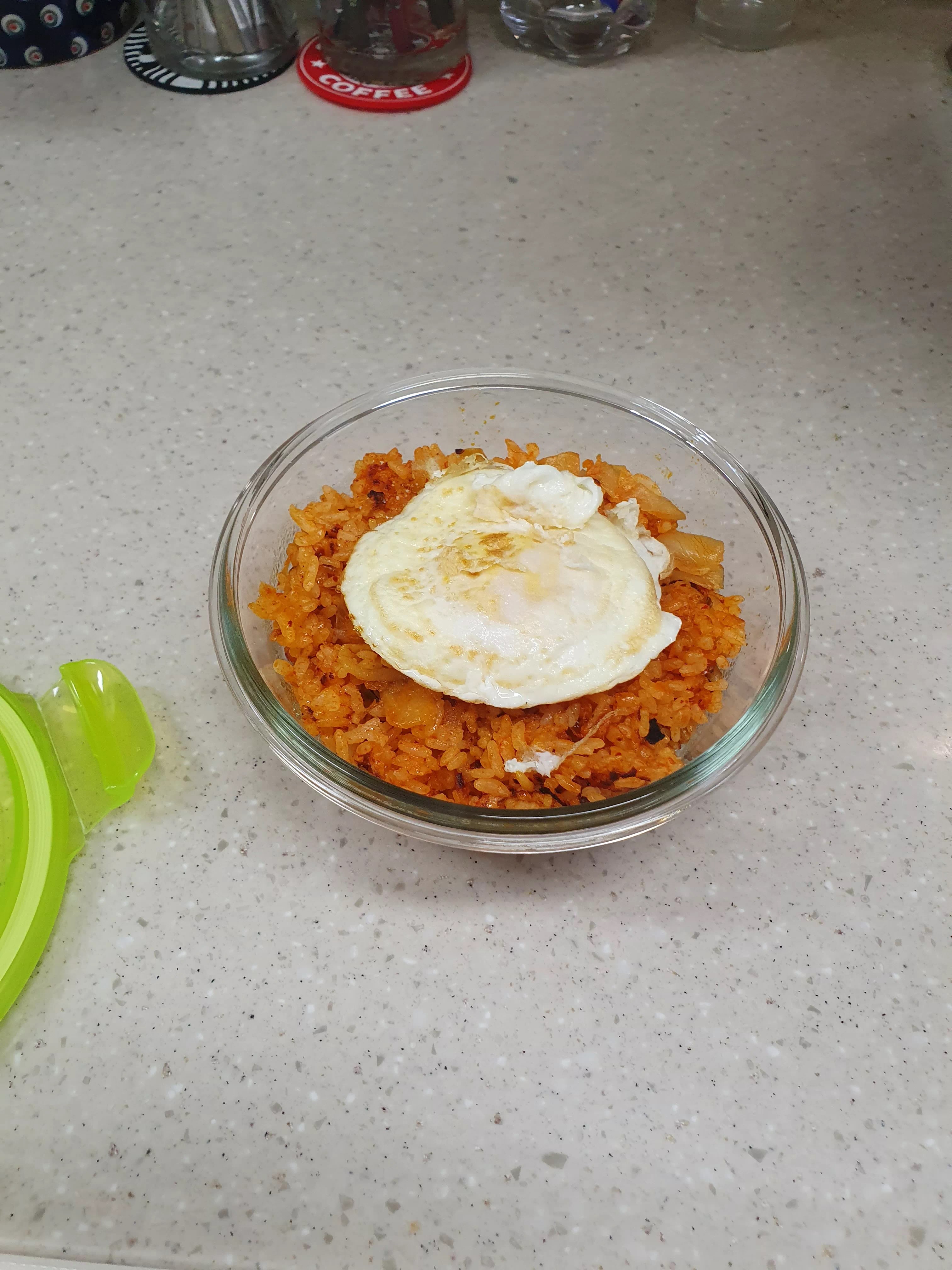 태송 김치볶음밥 1인분 완성 계란 추가2