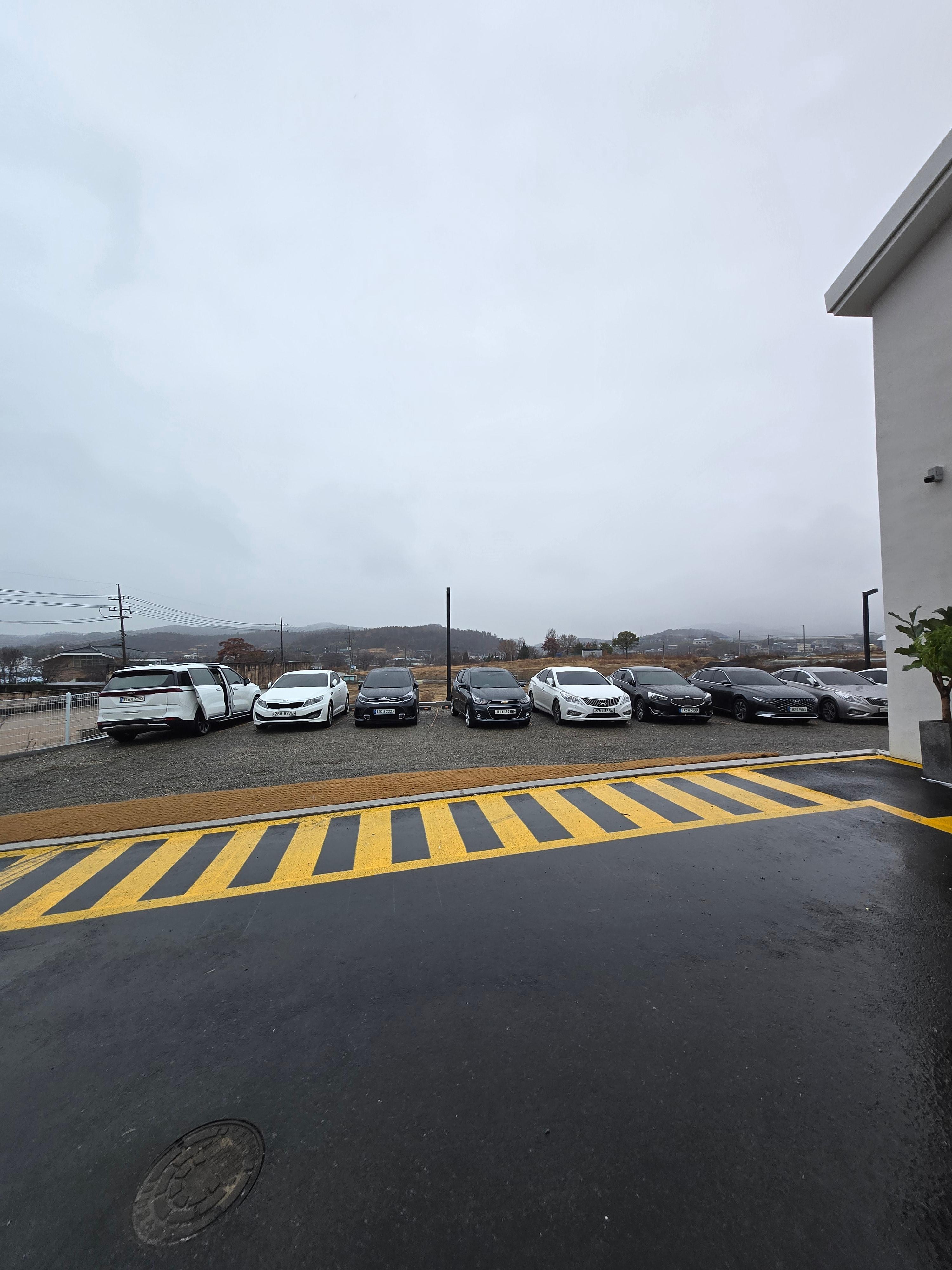 핸즈커피다사점